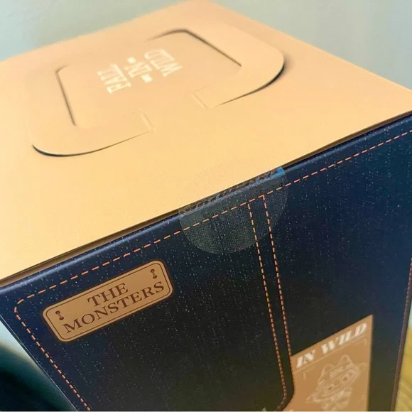 Pop Mart Labubu Fall in Wild Big Doll - Picture 6 of 16